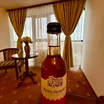 Hotell Emma West 4*