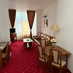 Emma West Hotel