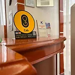 Emma West Hotel