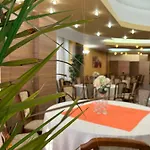 Emma West Hotel 4*