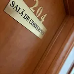 Emma West Hotell 4*