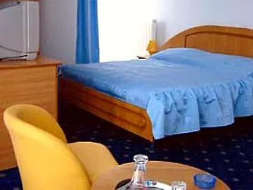 Emma West 4* Craiova