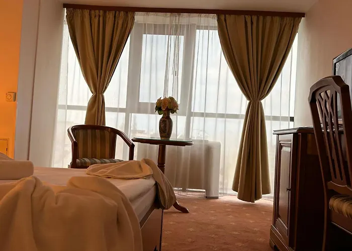 Emma West 크라이오바