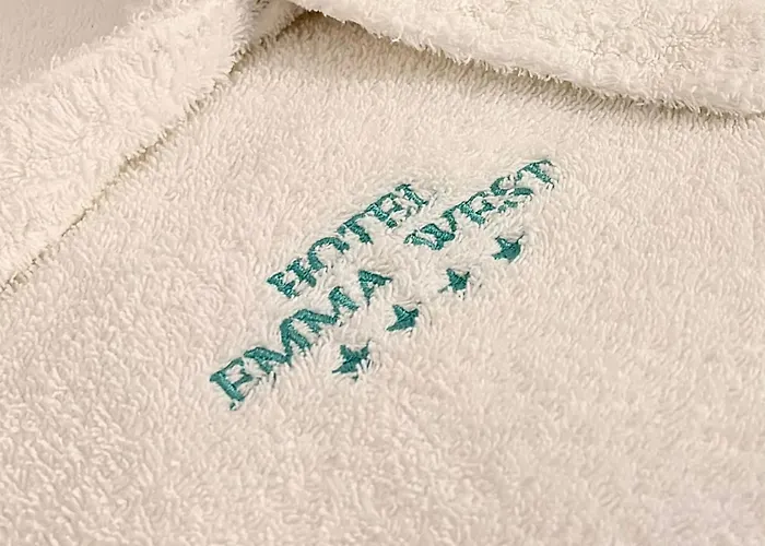 Emma West 크라이오바