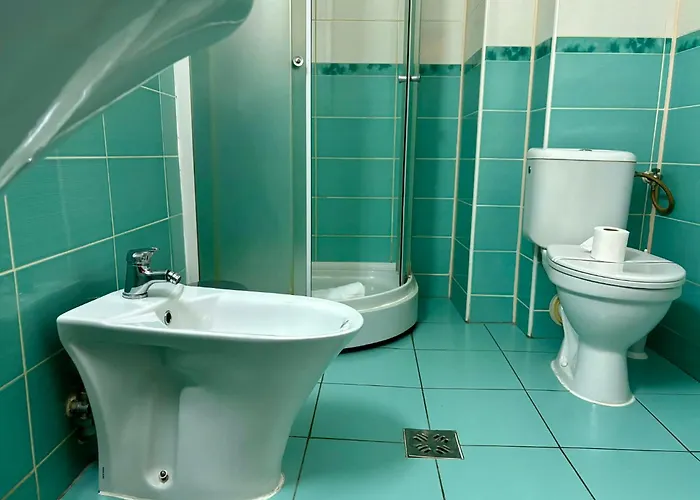 Emma West 크라이오바